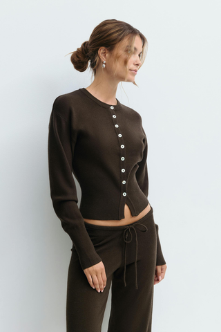 Inaya – Sculpted Knit Set