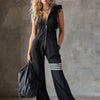 Danielle - Retro Sport-Jumpsuit mit Kapuze und Streifen